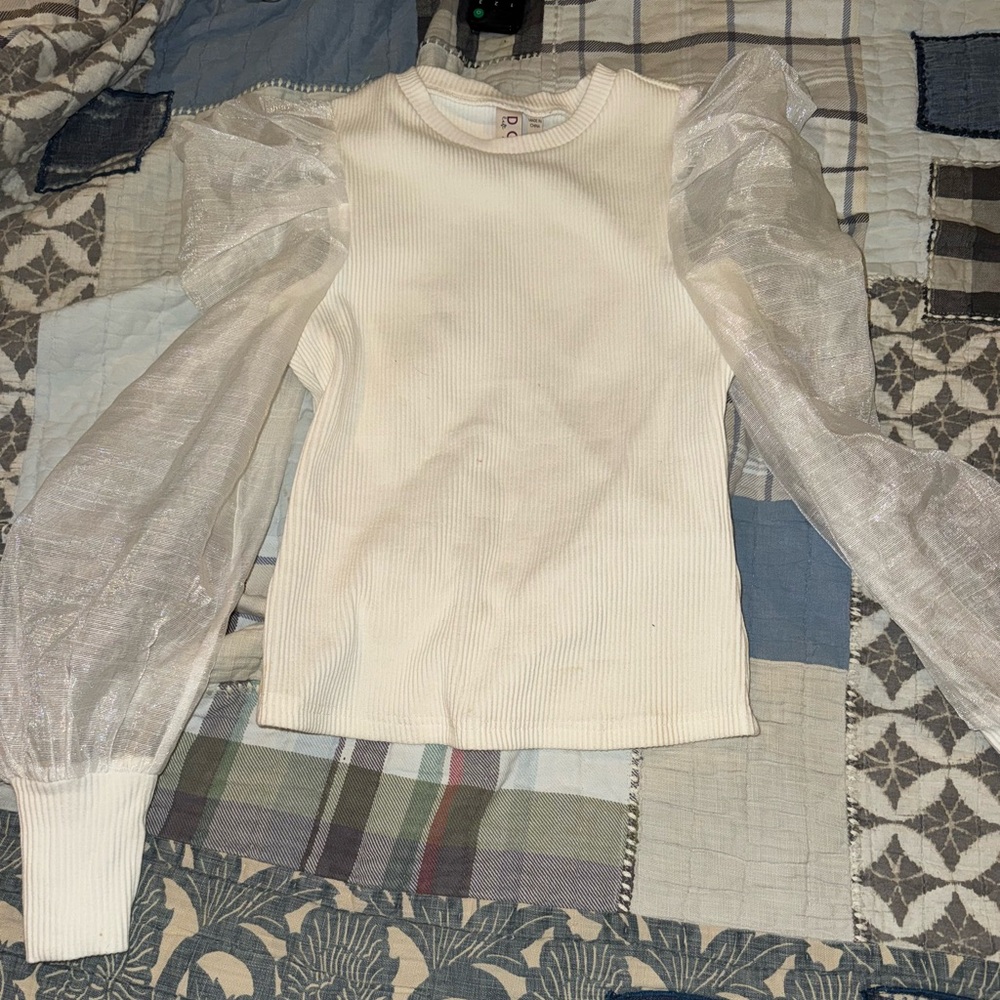 Dolan (Anthropologie) White Long Sleeve Top with Sheer Sleeves// Xs